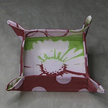 Holiday Container with 4 Holiday Coasters - Image 2