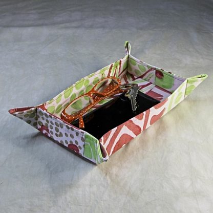 Holiday Guest Towel/Remote Container - Image 4
